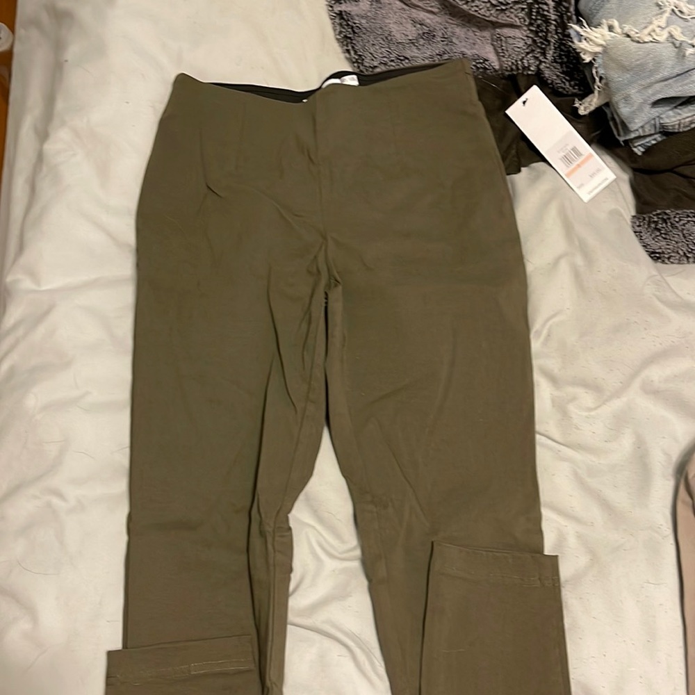 calvin klein green pants; size 2